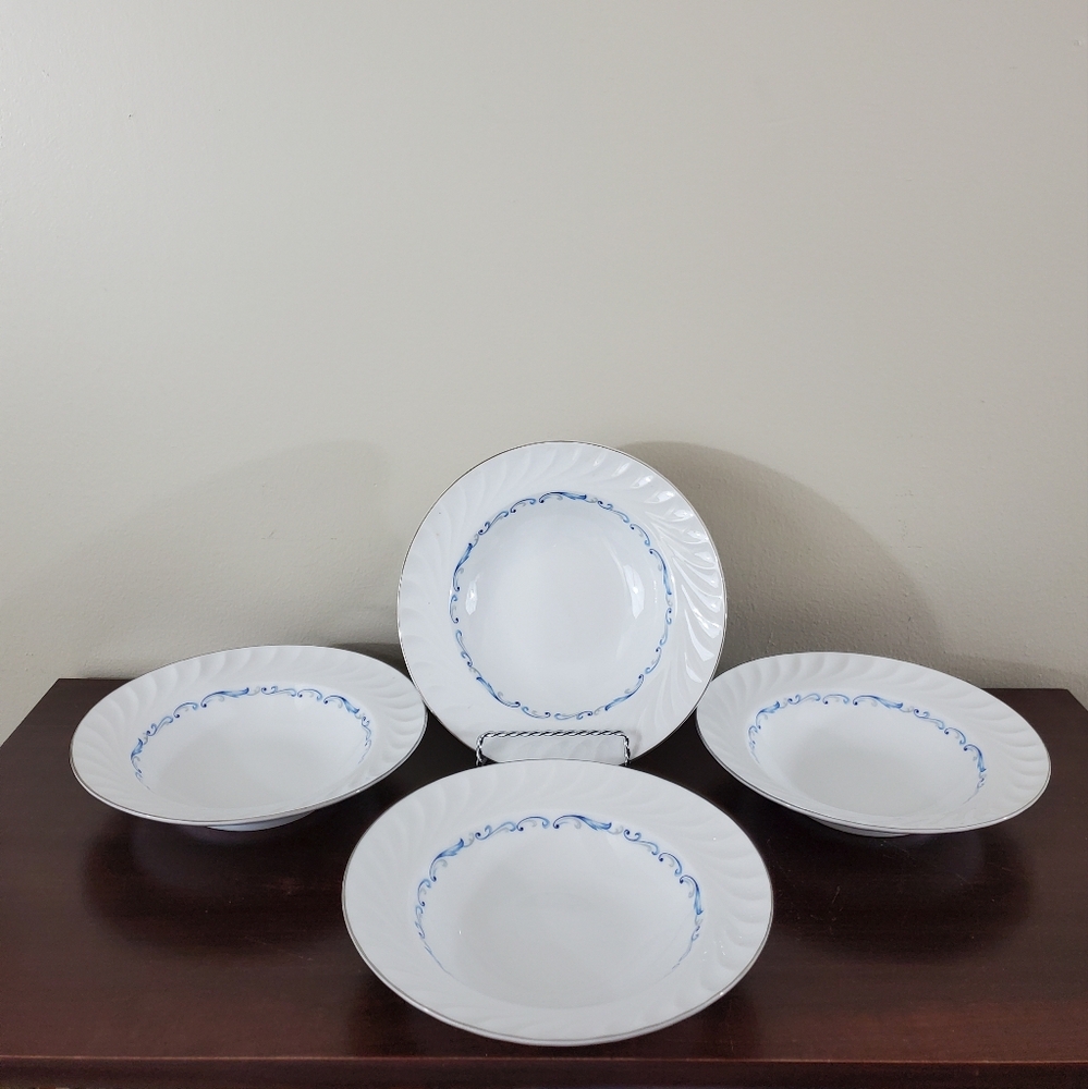 Celebrity Fine China Evening Tide Vintage Pattern 8 1/4” Rim Soup Bowls Set Of 4